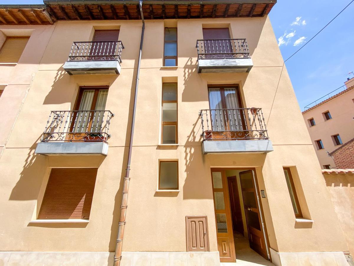 Vivienda Turistica Los Leones 贝尔兰加德杜埃罗 外观 照片