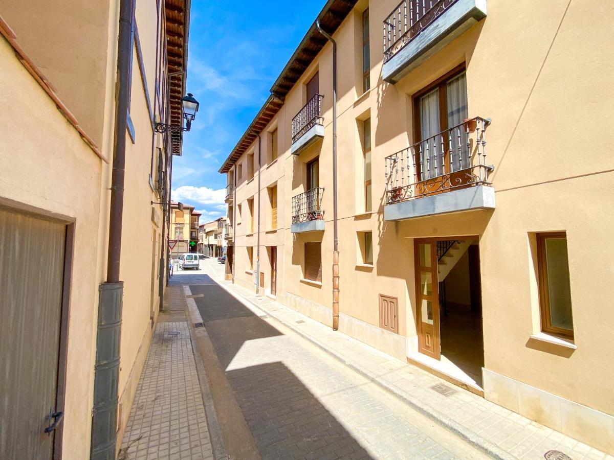 Vivienda Turistica Los Leones 贝尔兰加德杜埃罗 外观 照片