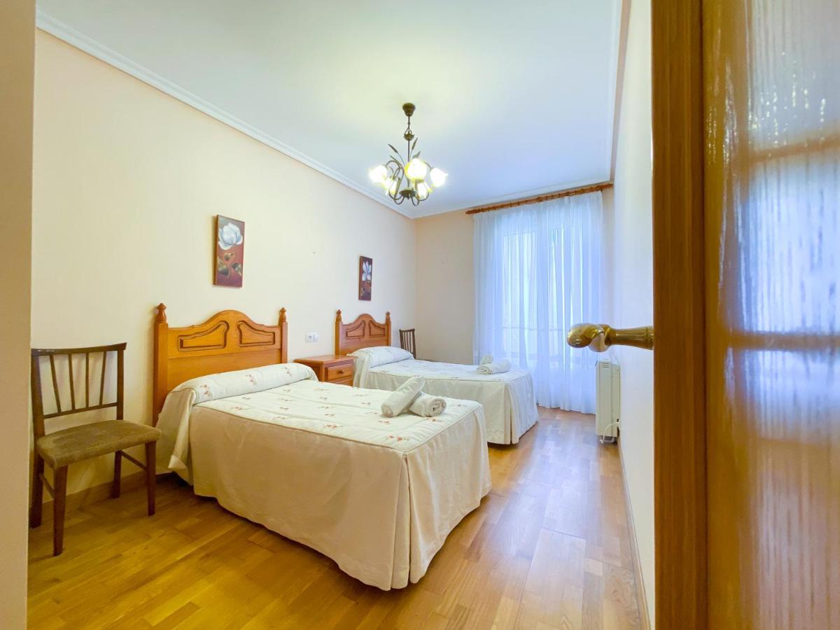 Vivienda Turistica Los Leones 贝尔兰加德杜埃罗 外观 照片