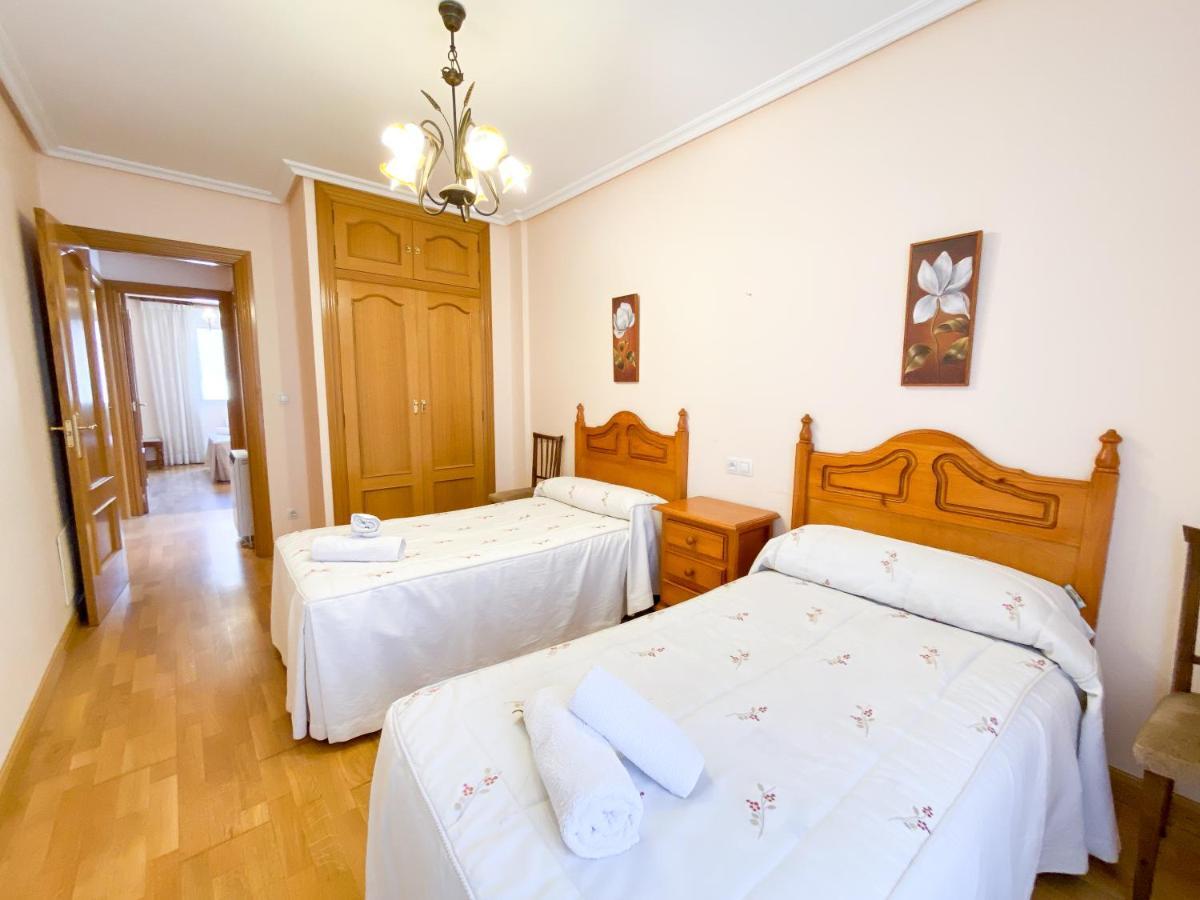 Vivienda Turistica Los Leones 贝尔兰加德杜埃罗 外观 照片