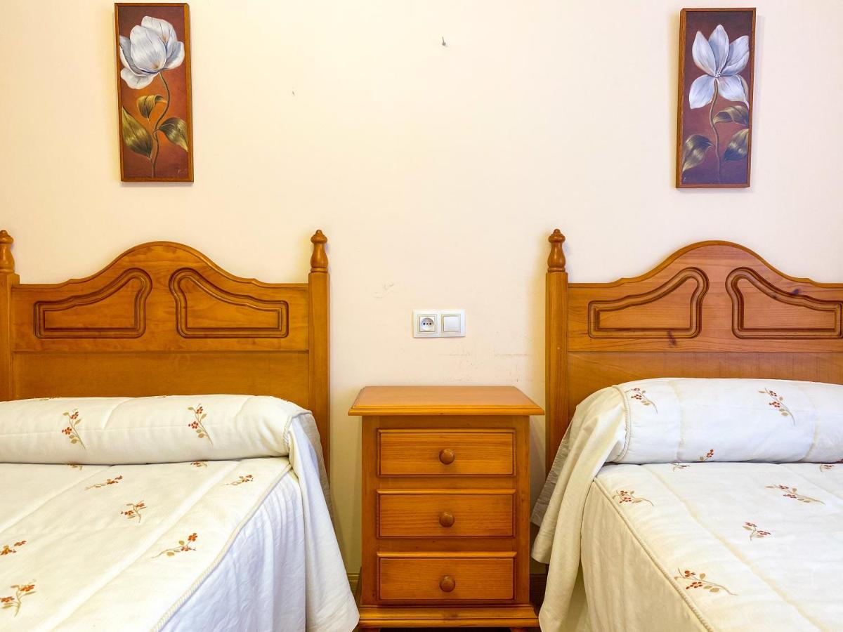 Vivienda Turistica Los Leones 贝尔兰加德杜埃罗 外观 照片