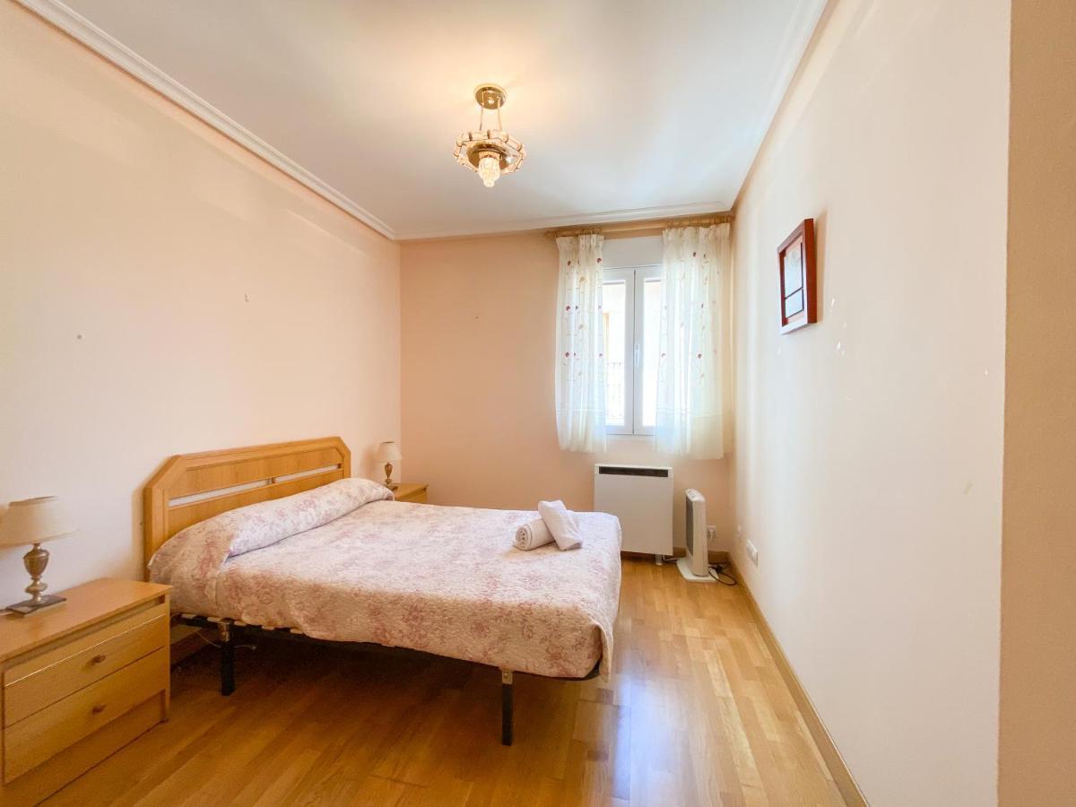 Vivienda Turistica Los Leones 贝尔兰加德杜埃罗 外观 照片