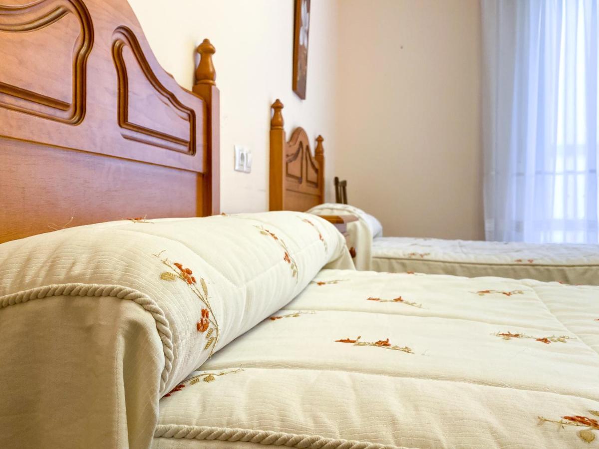 Vivienda Turistica Los Leones 贝尔兰加德杜埃罗 外观 照片