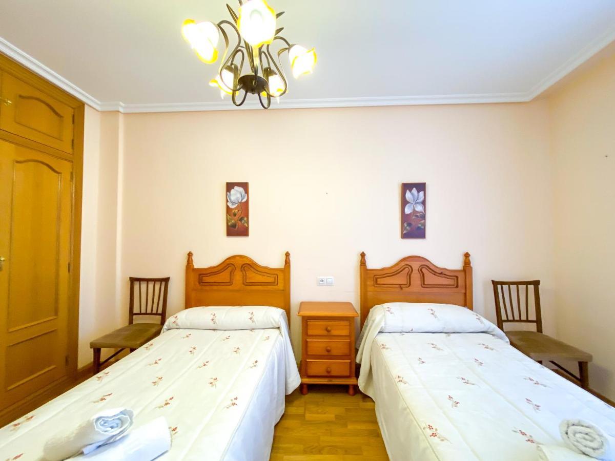 Vivienda Turistica Los Leones 贝尔兰加德杜埃罗 外观 照片